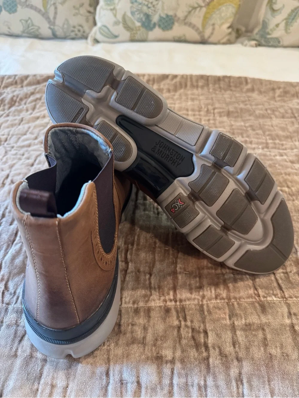 Johnston & Murphy XC4 Tanner Chelsea Boots NWOT